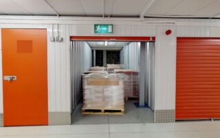 How To Choose Commercial Storage Units