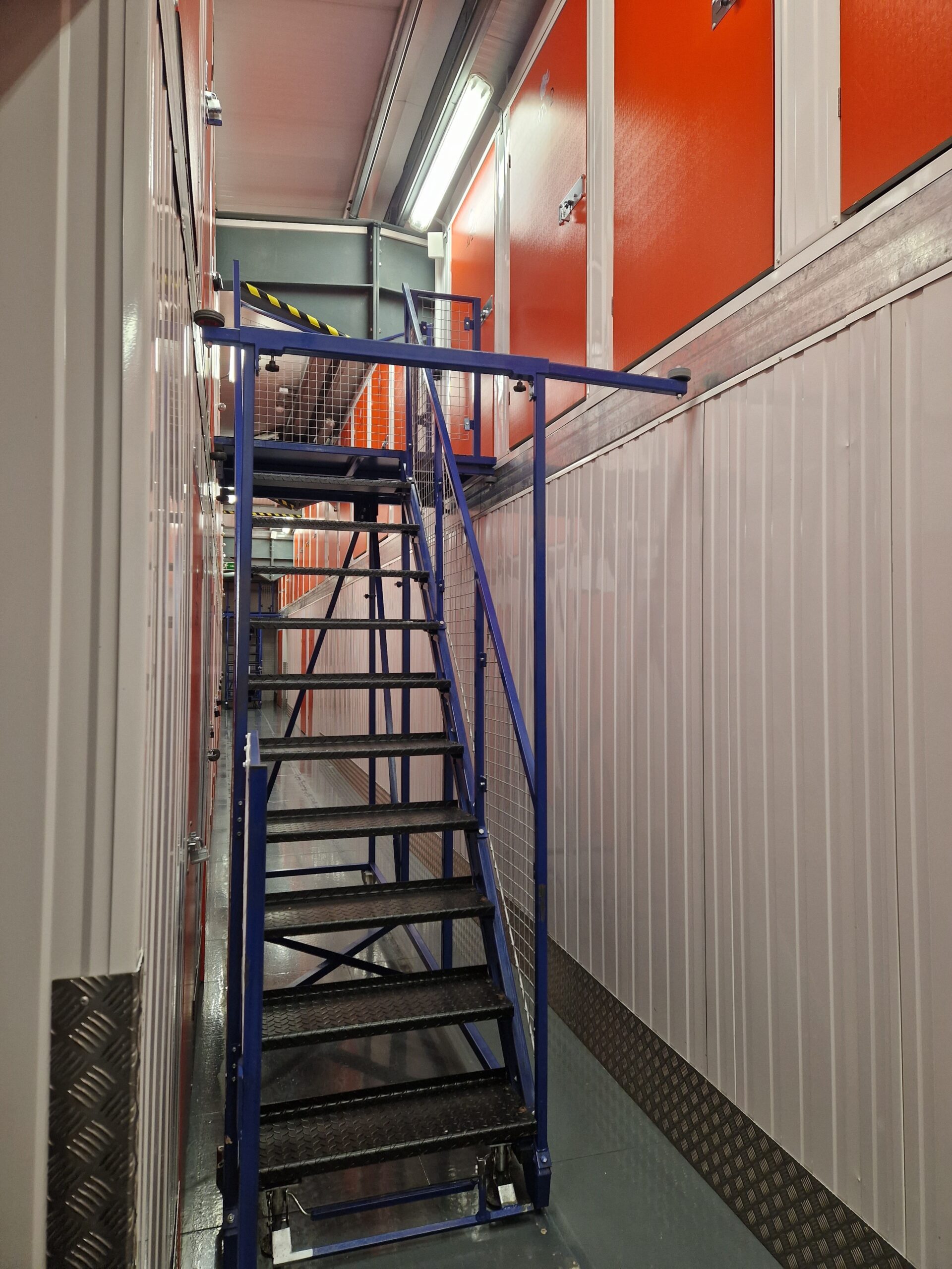 Access by Rolling stairs