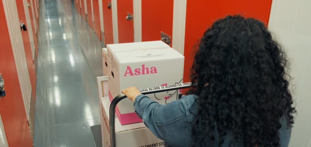 Moving Back to Dublin from the USA | Ceire's Elephant Storage Experience